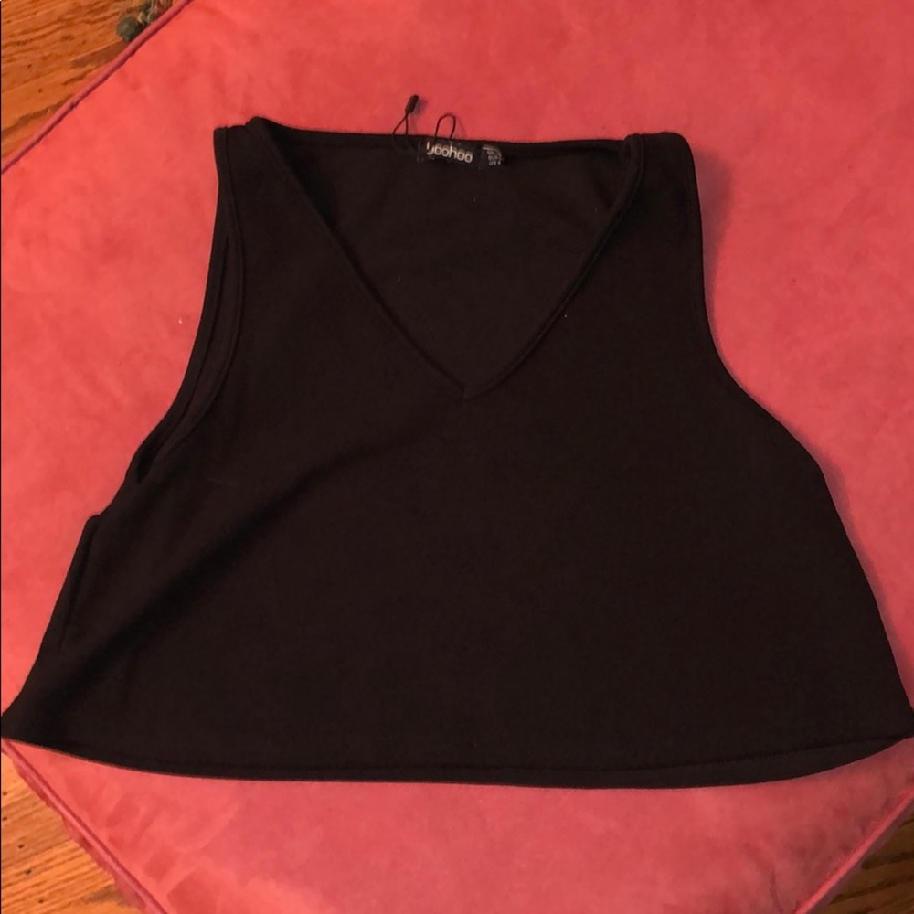 Black crop top